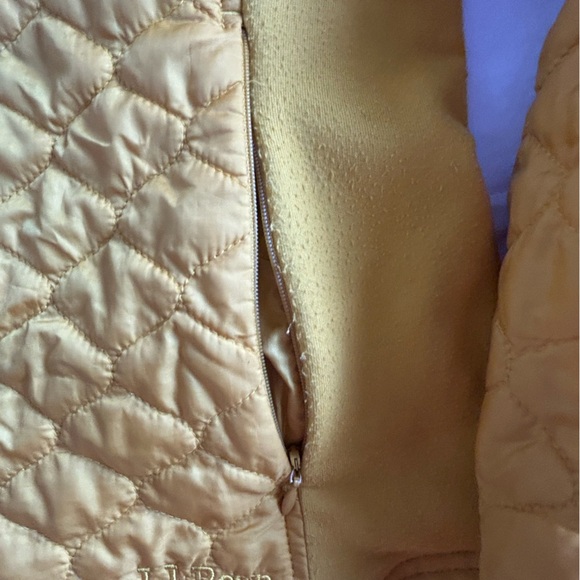 L.L Bean Yellow Quilted Packable Jacket Women’s Sz M - Picture 2 of 6